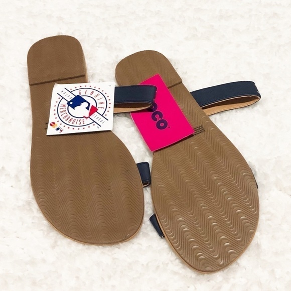 🆕 Boston Red Sox women’s sandals slides - Picture 3 of 9